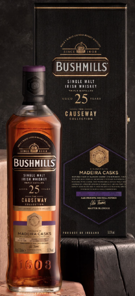 Bushmills Single Malt Irish Whiskey Causeway Collection 25 Jahre Madeira
